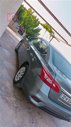 نيسان سنترا